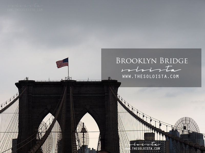 Photo Board: Walking Down The Brooklyn Bridge